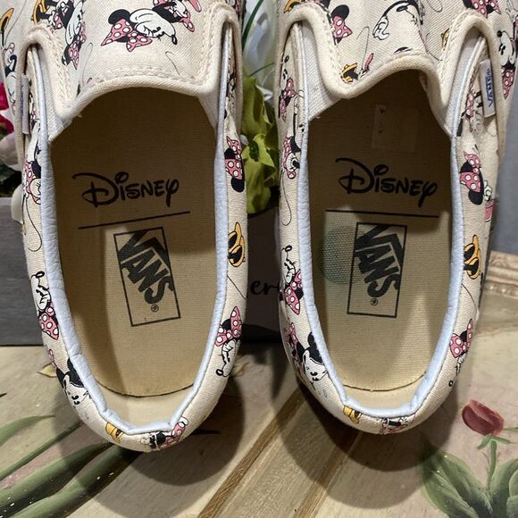 Vans Cream Minnie Mouse Slip-On Sneakers - Picture 9 of 15
